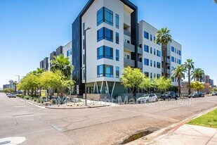 1130 N 2nd St in Phoenix, AZ - Building Photo