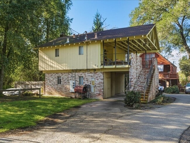 property at 1863 Bailhache Ave