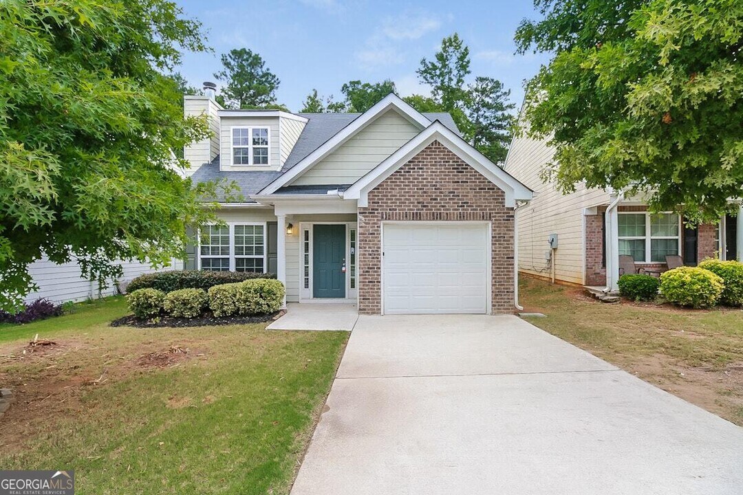 4648 Raven Wood Loop in Union City, GA - Building Photo