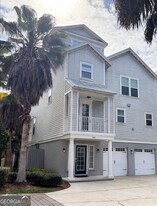102 Riverfront Cir in St. Marys, GA - Building Photo