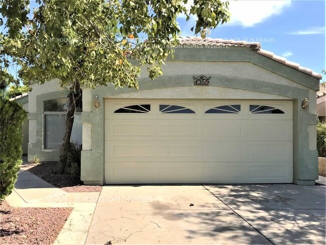 property at 1359 W Diamond Ave