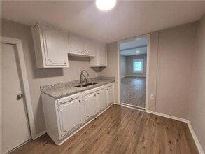 2715 Delaware St in Anderson, IN - Building Photo - Building Photo