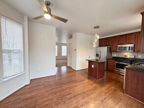 433 Andromeda Terrace NE in Leesburg, VA - Building Photo - Building Photo