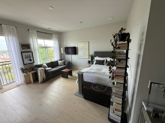 property at 1125 10th Ave N