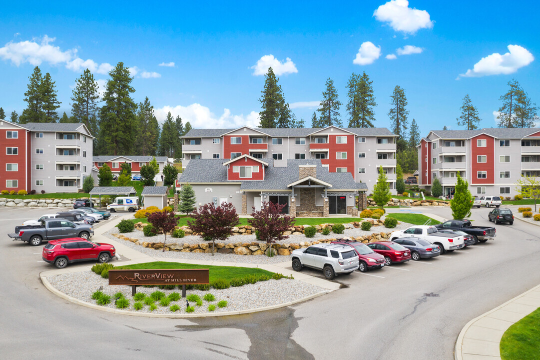 Riverview Collection in Coeur d'Alene, ID - Foto de edificio