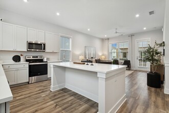 Kennett 776 in Atlanta, GA - Building Photo - Building Photo