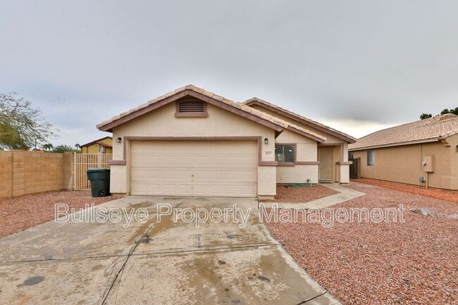 1697 N La Fresa Dr in Goodyear, AZ - Building Photo - Building Photo