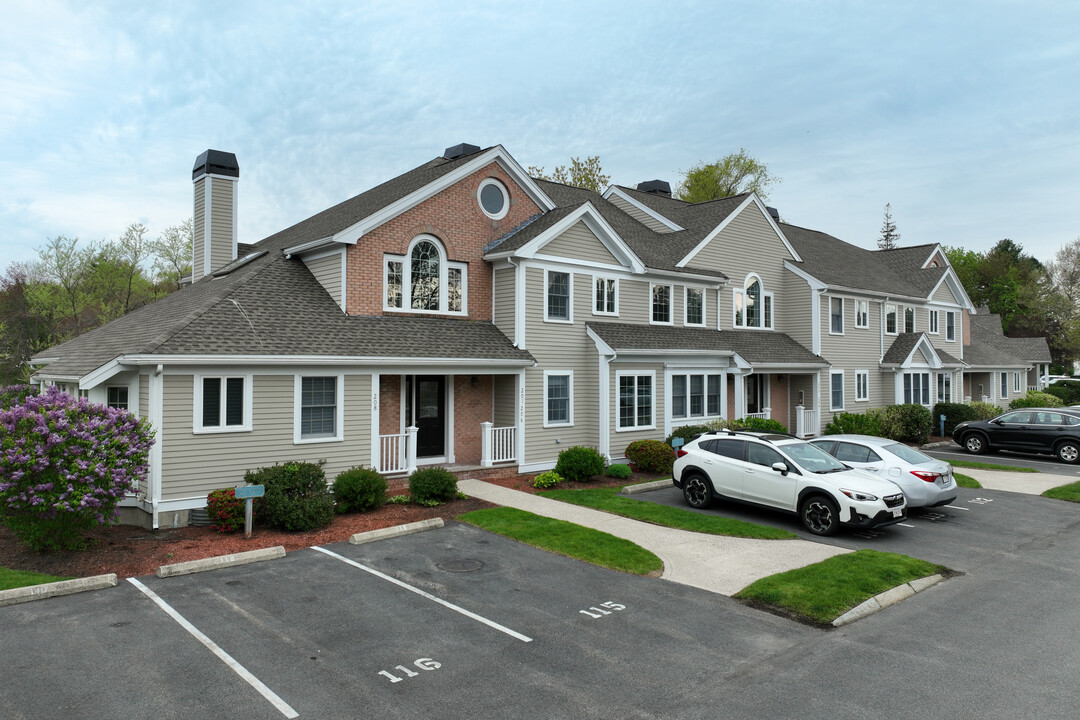 Heron Pond at Wakefield in Wakefield, MA - Building Photo