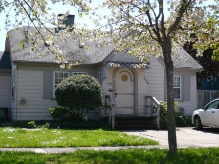 property at 592 E 15th Alley