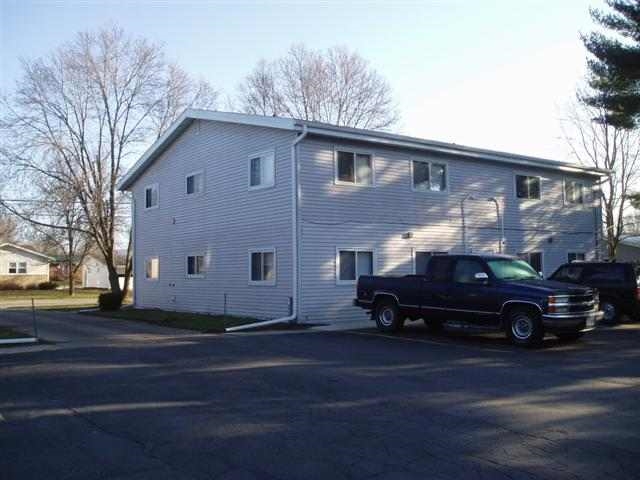 422 Koch St in Baraboo, WI - Building Photo