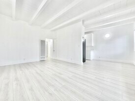 3324 Drew St in Los Angeles, CA - Building Photo