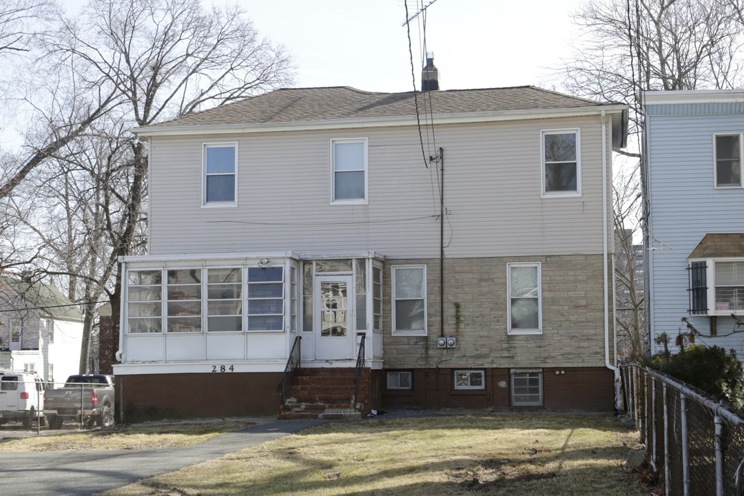 284 Ogden St in Orange, NJ - Building Photo