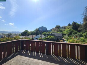 456 W Richmond Ave. in Richmond, CA - Building Photo - Building Photo