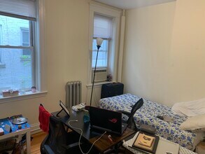 520 Cambridge St, Unit 4 in Cambridge, MA - Building Photo - Building Photo