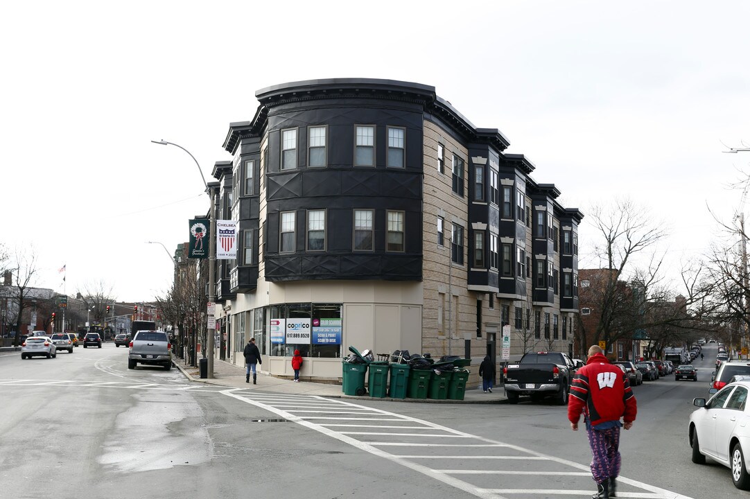 Lawrence Building Apartments in Chelsea, MA - Building Photo