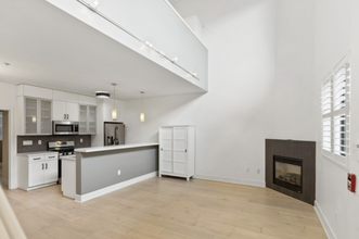 1565 32nd St in Oakland, CA - Building Photo - Building Photo
