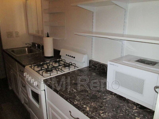3510 Gypsum Rd in Reno, NV - Building Photo - Building Photo