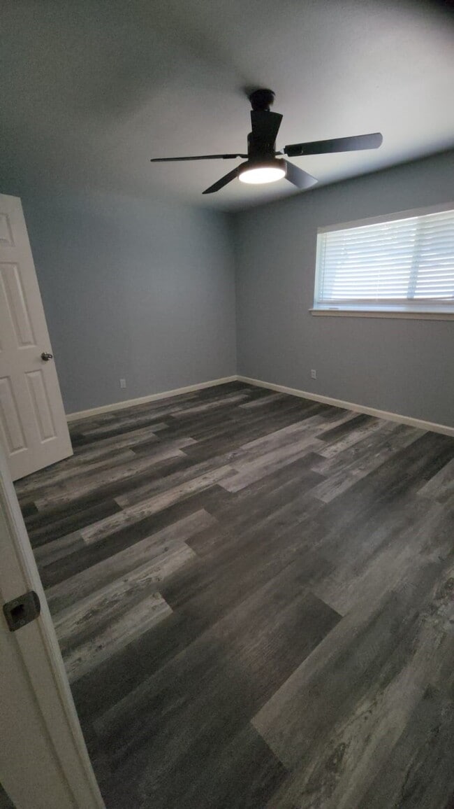 2677 Gessner Rd in Houston, TX - Building Photo - Building Photo