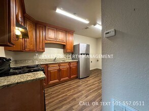 5005 N Walnut Rd in North Little Rock, AR - Building Photo - Building Photo