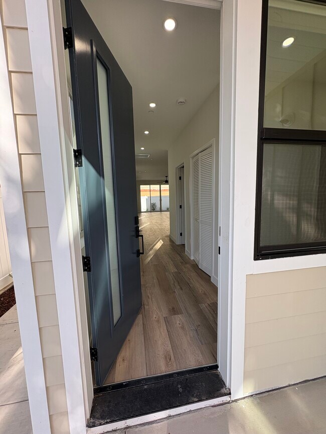 258 Donax Ave in Imperial Beach, CA - Building Photo - Building Photo