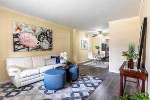 13535 Red Fern Ln in Dallas, TX - Building Photo