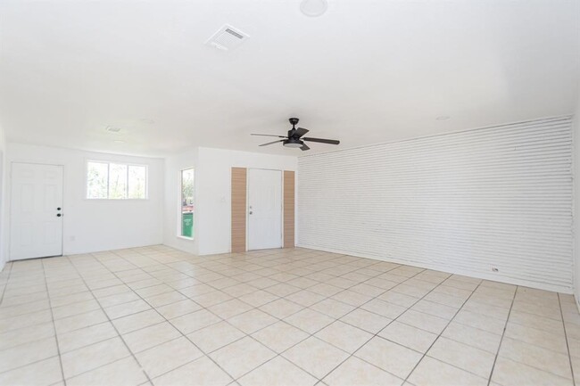 property at 312 N Gaillard St