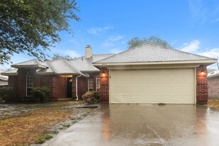 6507 Stetter Dr in Arlington, TX - Building Photo