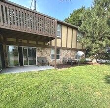 181 Brook Ln in Vernon Hills, IL - Building Photo - Building Photo