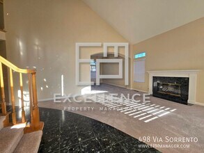 498 Vía Sorrento in Morgan Hill, CA - Building Photo - Building Photo