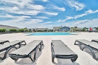 1072 Caprisia Loop in Myrtle Beach, SC - Building Photo - Building Photo