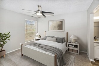 Woodcreek in Arlington, TX - Building Photo - Building Photo