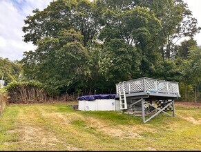 22 Hodge Ave in Ansonia, CT - Building Photo - Building Photo