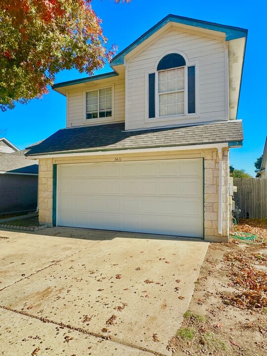 1411 St Leger St in Pflugerville, TX - Building Photo