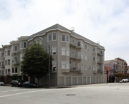 2665 Franklin St Apartments