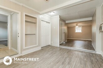 3114 Hampton Ave E in Jacksonville, FL - Foto de edificio - Building Photo