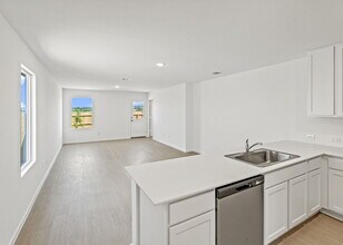 809 Day Break Dr in New Braunfels, TX - Building Photo - Building Photo