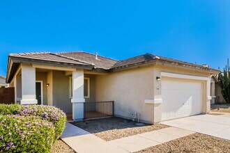 16812 W Windermere Way in Surprise, AZ - Building Photo - Building Photo