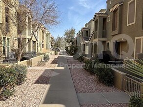 6710 E University Dr in Mesa, AZ - Building Photo - Building Photo