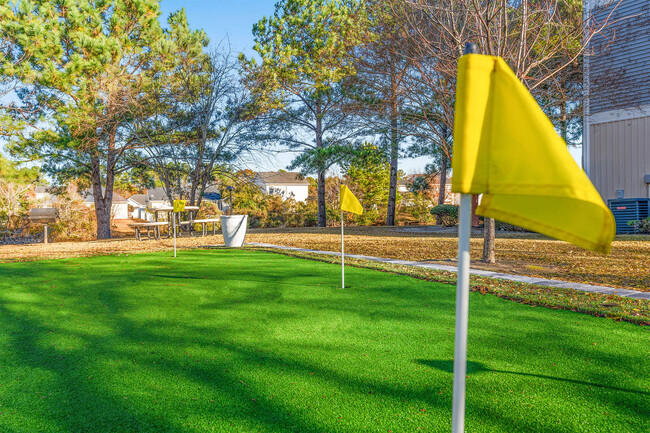 The Pointe at Myrtle Beach in Myrtle Beach, SC - Building Photo - Building Photo