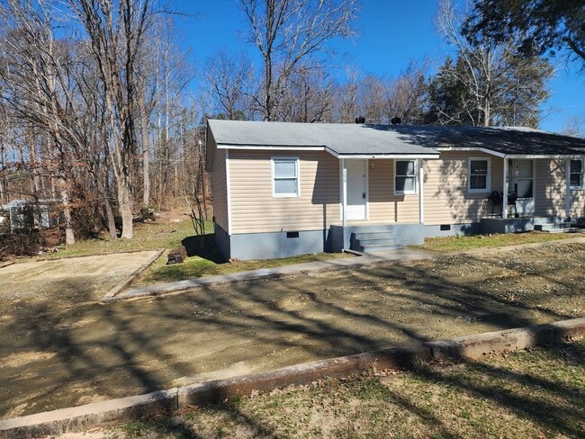 property at 190 Chapel Dr
