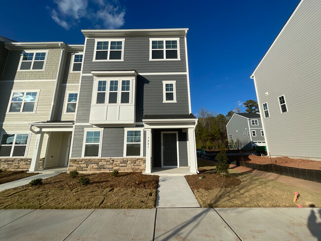 3001 Brellon Ln in Durham, NC - Building Photo - Building Photo