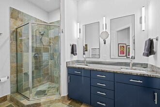 2601 NE 14th Ave in Oakland Park, FL - Building Photo - Building Photo
