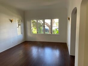 854 19th St, Unit 854 in Santa Monica, CA - Building Photo - Building Photo