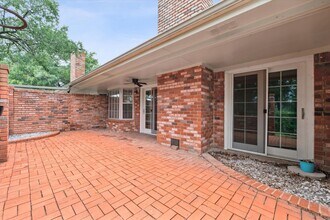 5222 Lake Shore Dr in Waco, TX - Building Photo - Building Photo