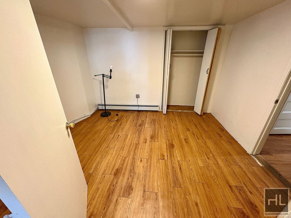 Wellesley Ave, Yonkers in Yonkers, NY - Building Photo