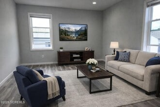 399 Monmouth Ave in Leonardo, NJ - Building Photo - Building Photo