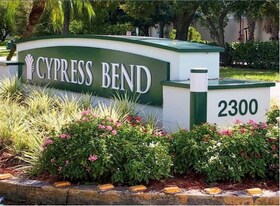 2311 S Cypress Bend Dr in Pompano Beach, FL - Building Photo