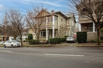 1527 SW Columbia St in Portland, OR - Building Photo - Building Photo