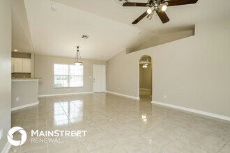 3016 65th St W in Lehigh Acres, FL - Building Photo - Building Photo