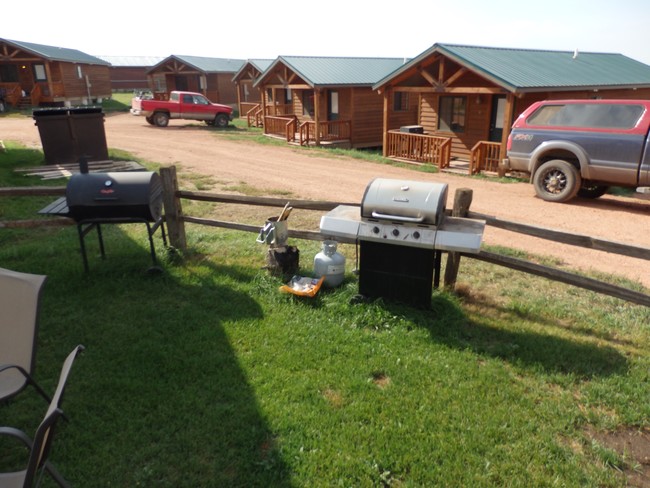 Mountain Ridge Cabins in Watford City, ND - Building Photo - Building Photo